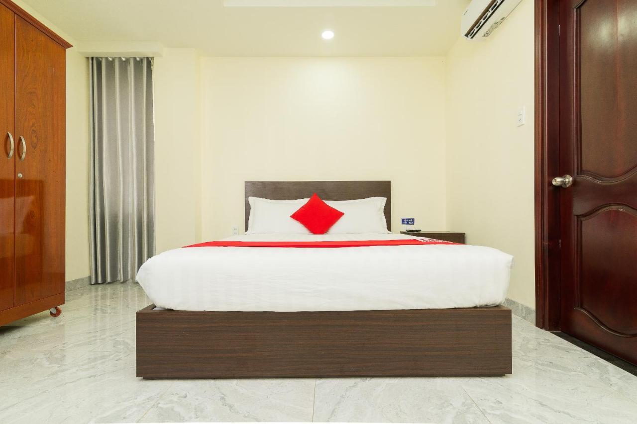 Oyo 176 374 Hotel Nha Trang Exterior photo