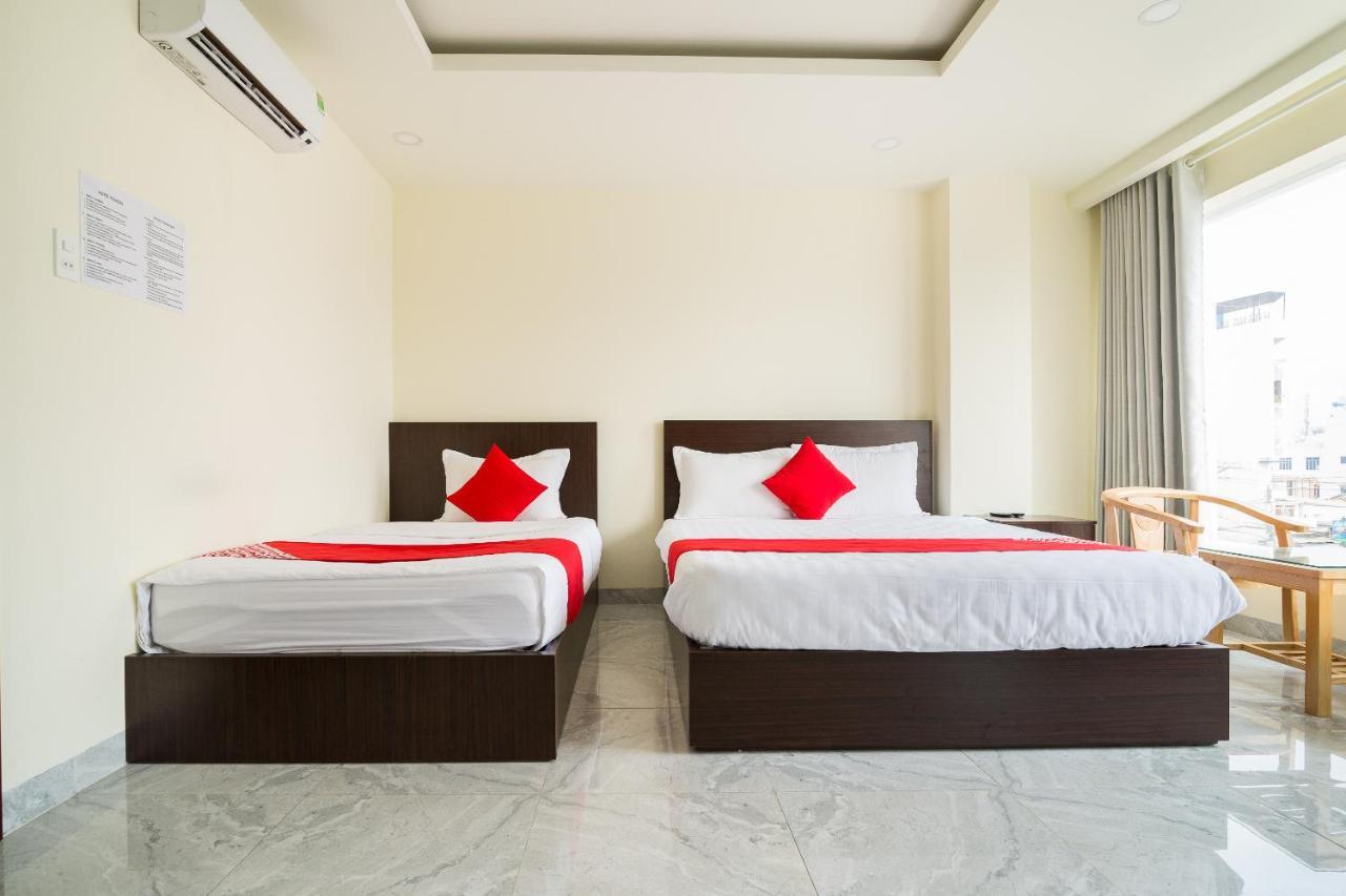 Oyo 176 374 Hotel Nha Trang Exterior photo